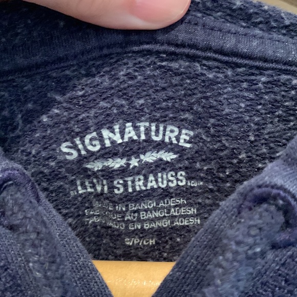 Levi’s Signature hoody size small - Picture 4 of 5